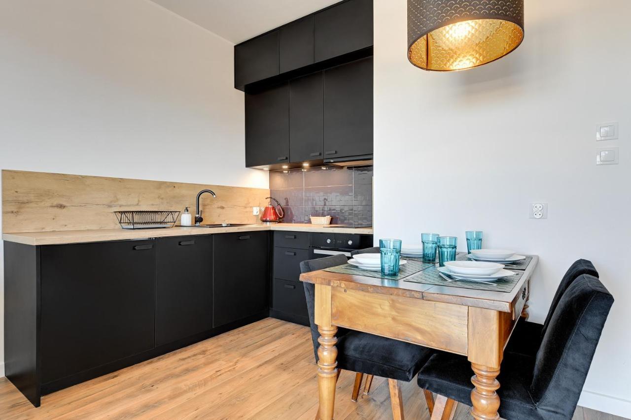 Platinium Zajezdnia Wrzeszcz Apartment Gdansk Luaran gambar