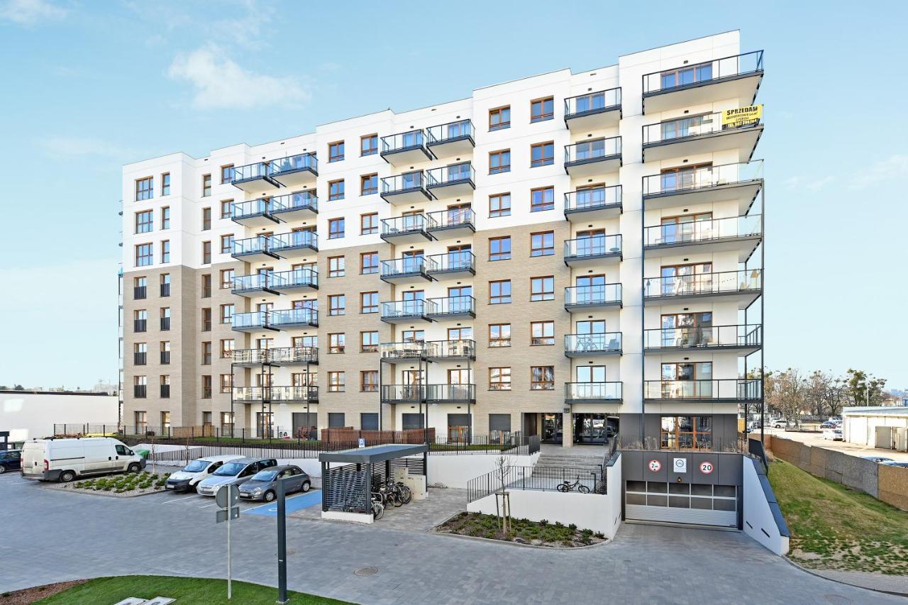 Platinium Zajezdnia Wrzeszcz Apartment Gdansk Luaran gambar