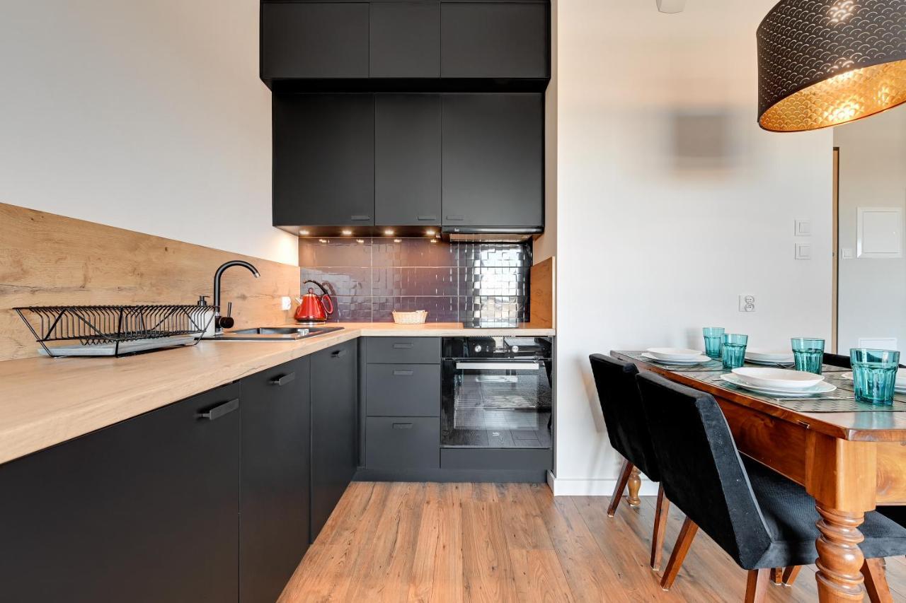 Platinium Zajezdnia Wrzeszcz Apartment Gdansk Luaran gambar
